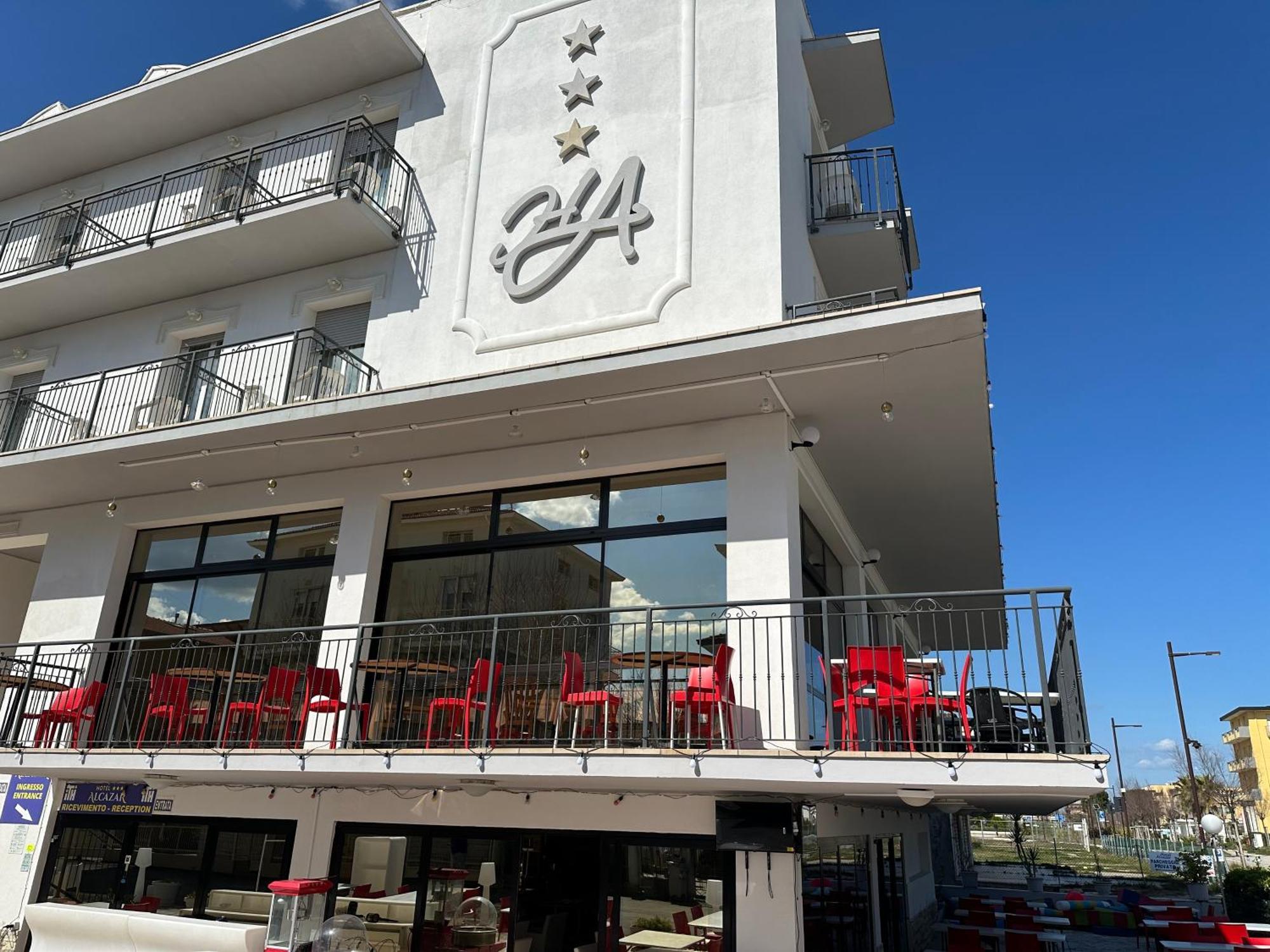 Hotel Alcazar Rimini Exteriör bild